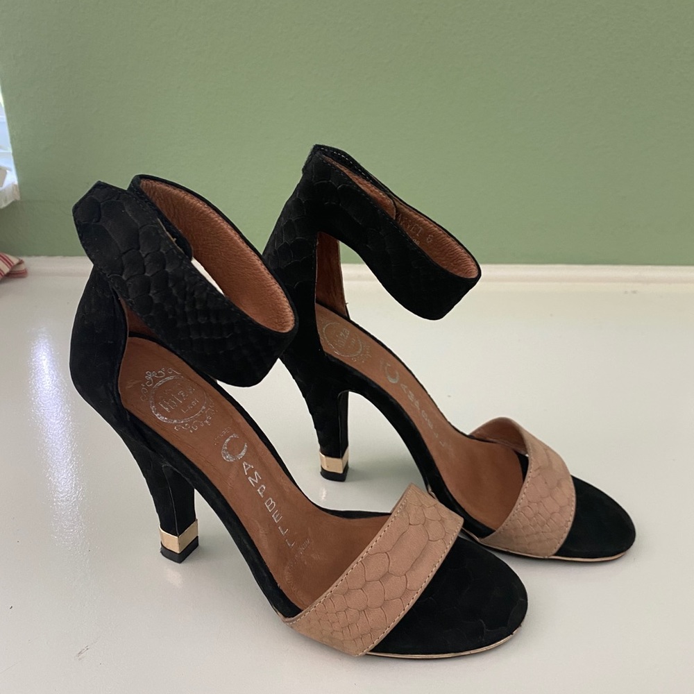 Jeffrey Campbell Charvet Heel